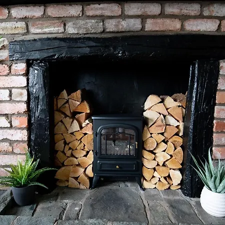 Holiday home Leaf Tree - Cosy Based In The North Of The Lakes *